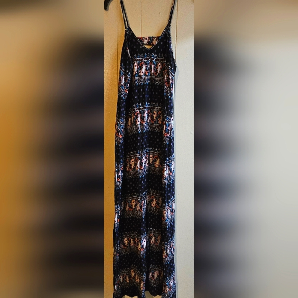 Raindrops by Papillon Black Maxi Dress - Size Large